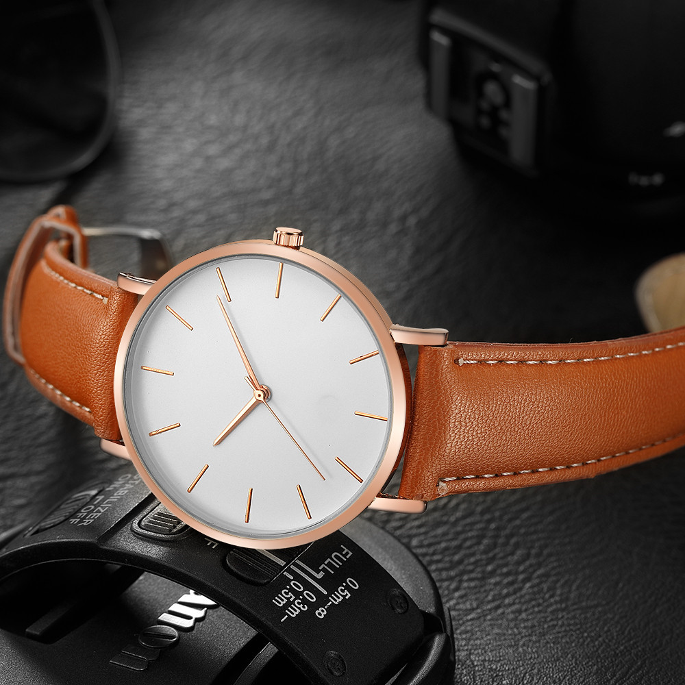 Estilo simples analógico quart - Luxury Watch Magazine avaliação e preço